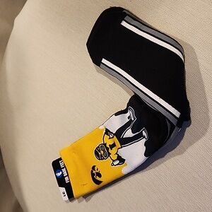 For Bare Feet theme socks